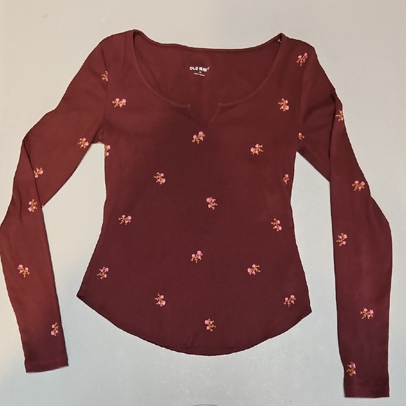 Old Navy Women's Fitted Long Sleeve Rib Knit Tee Red Burgundy Floral Print XS - Picture 1 of 6